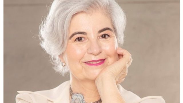 astróloga e psicoterapeuta Deborah Jean Worthington, presidente da Central Nacional de Astrologia (CNA).